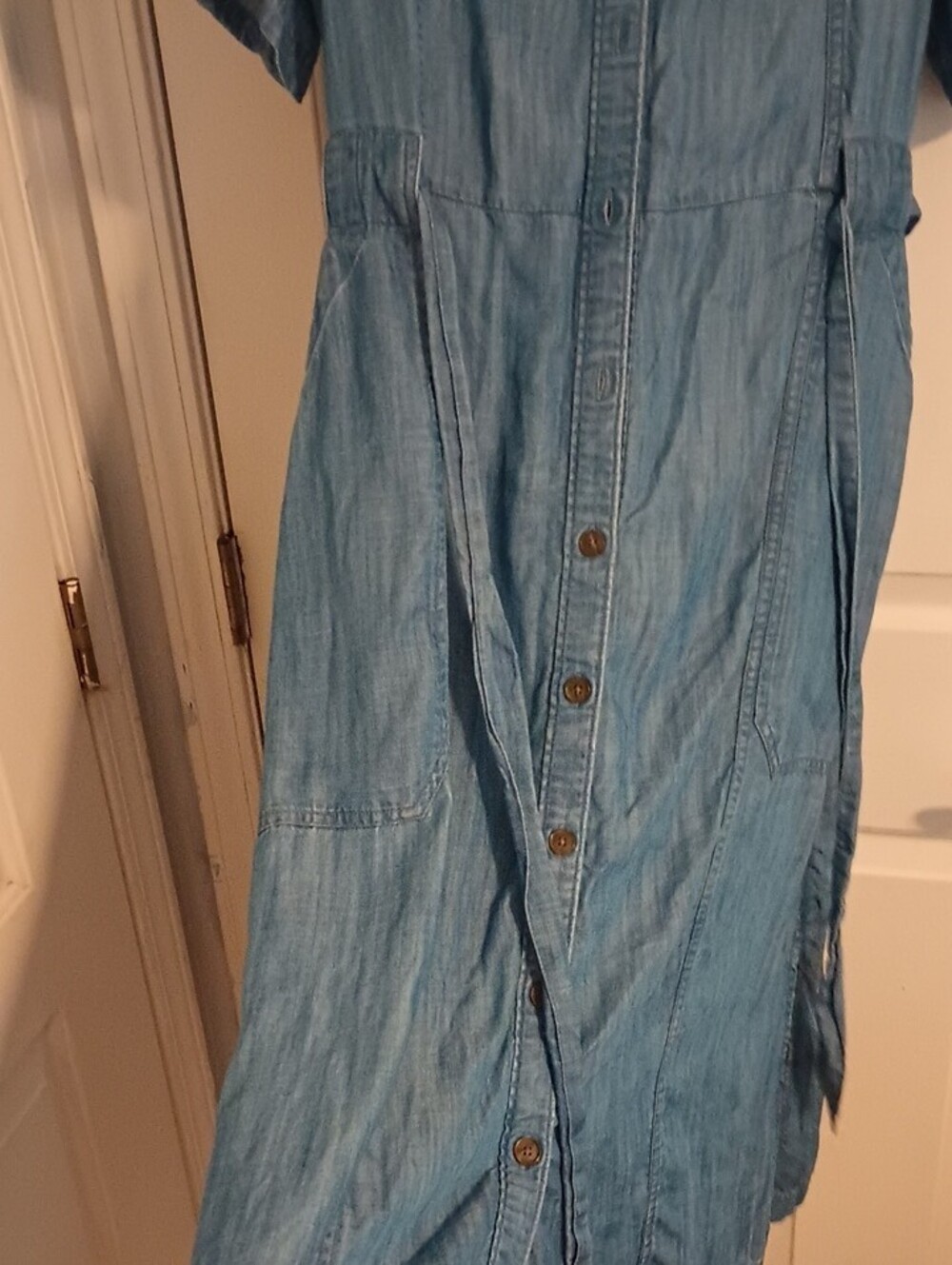 Lands' End Chambray Button-Front Midi Dress in Light Blue - Picture 5 of 9